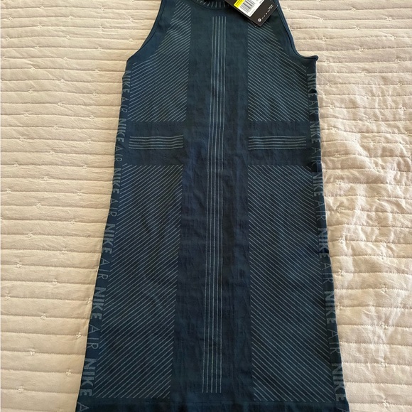 Nike Navy Striped dress - Picture 1 of 3
